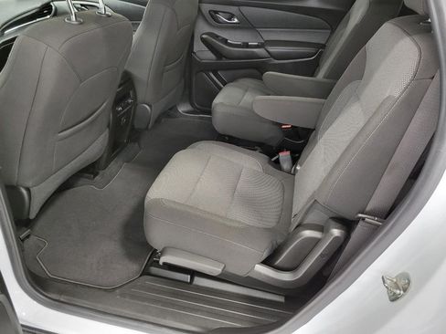 Used 2023 Chevrolet Traverse LT AWD/4WD image 50