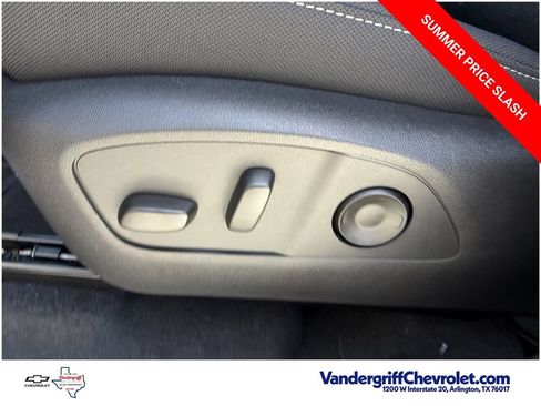 New 2026 Chevrolet Traverse LT FWD image 22