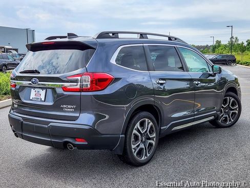 Used 2023 Subaru Ascent Touring AWD/4WD image 7