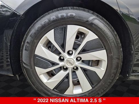 Certified 2022 Nissan Altima 2.5 S FWD image 10