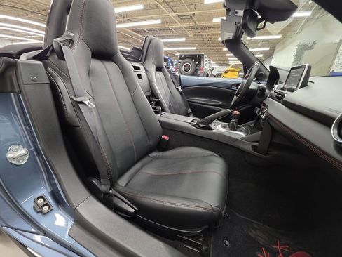Used 2016 MAZDA MX-5 Miata Grand Touring image 16