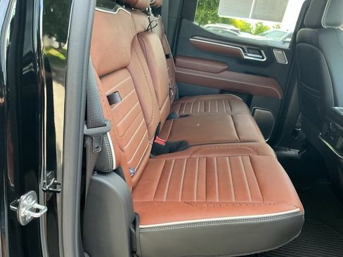 Used 2026 GMC Sierra 1500 Denali Ultimate AWD/4WD image 24
