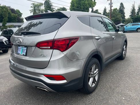 Used 2017 Hyundai Santa Fe Sport AWD/4WD image 4