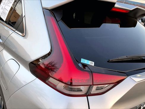 Used 2022 Mitsubishi Eclipse Cross SE FWD image 32
