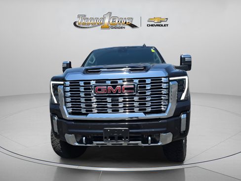Used 2024 GMC Sierra 2500 Denali w/ Denali Reserve Package AWD/4WD image 2