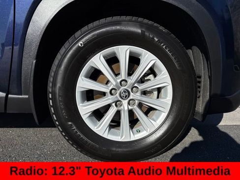 Used 2024 Toyota Grand Highlander XLE image 11