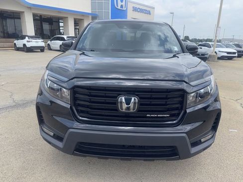 Used 2023 Honda Ridgeline Black Edition image 2