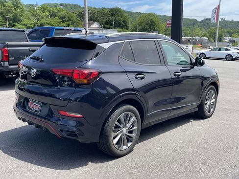 Used 2021 Buick Encore GX Preferred w/ Sport Touring Package FWD image 4