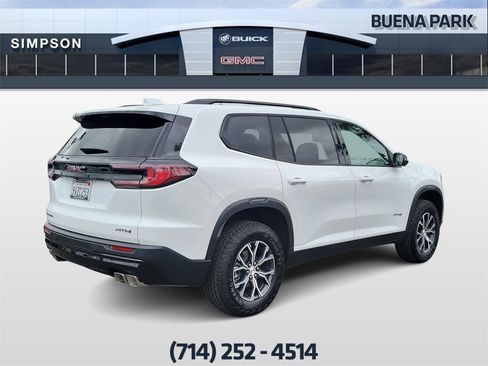 Used 2026 GMC Acadia AT4 w/ Luxury Package image 8