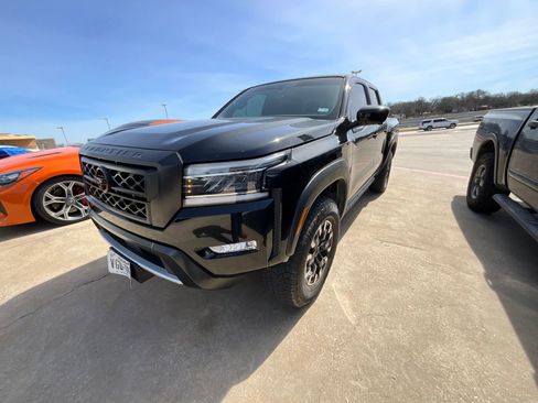 Certified 2024 Nissan Frontier PRO-4X w/ Pro Convenience Package image 6