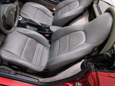Used 2003 Porsche Boxster image 19