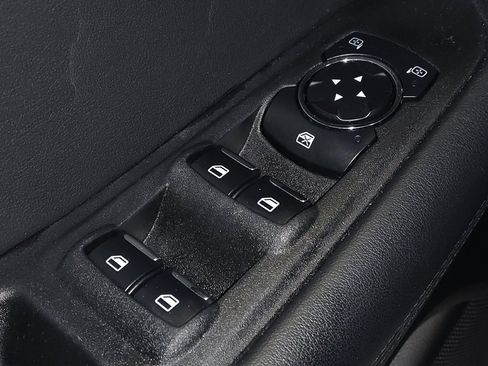 Used 2024 Ford Edge SEL image 27