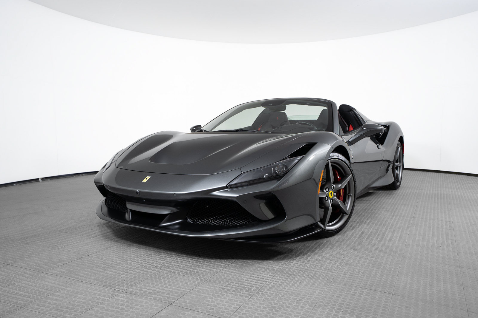 Certified 2021 Ferrari F8 Tributo RWD image 1
