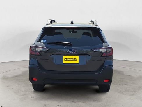 Used 2025 Subaru Outback Onyx Edition AWD/4WD image 4