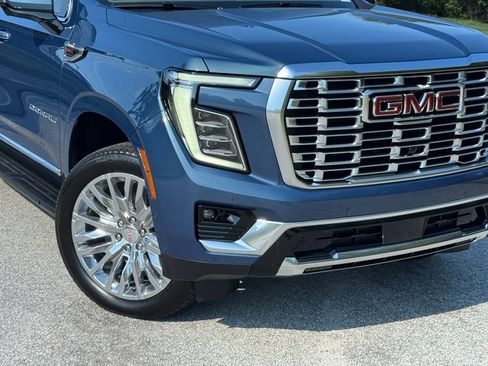 New 2026 GMC Yukon XL Denali w/ Advanced Technology Package image 6