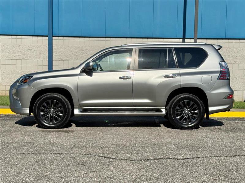 Used 2021 Lexus GX 460 Premium w/ Premium Package AWD/4WD image 30