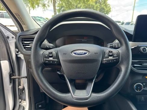Used 2025 Ford Escape Active AWD/4WD image 24