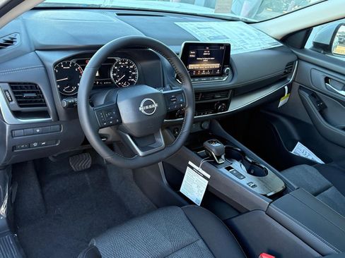 New 2026 Nissan Rogue SV image 11