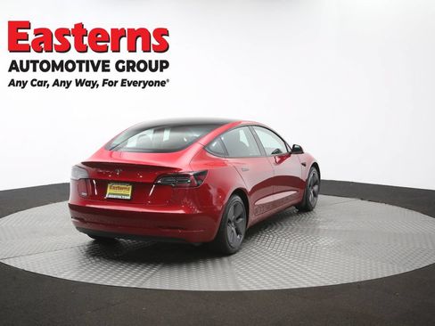 Used 2022 Tesla Model 3 Standard Range RWD image 37