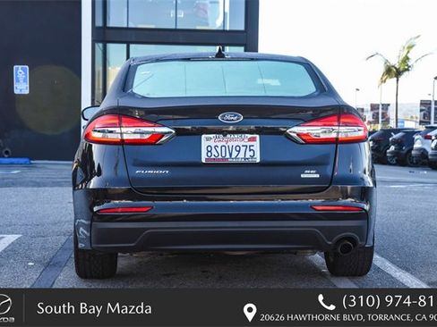 Used 2020 Ford Fusion SE image 7
