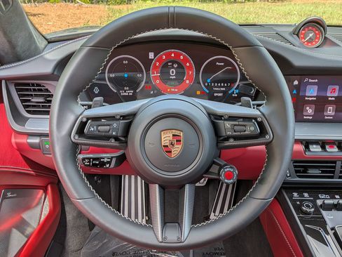 Certified 2026 Porsche 911 Carrera GTS RWD image 8