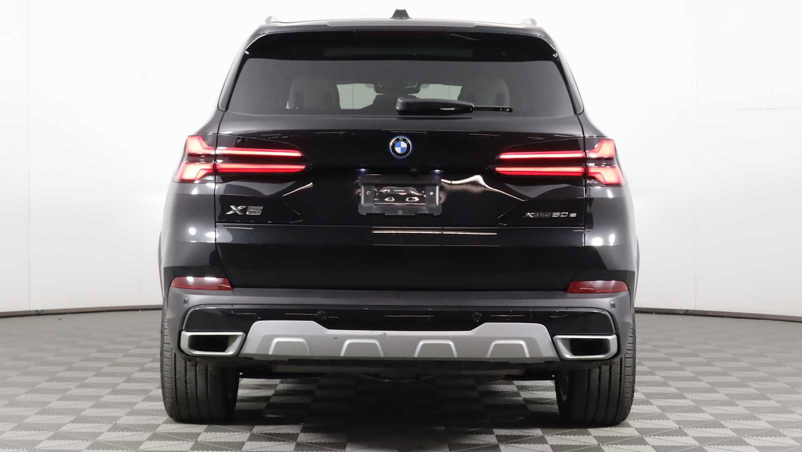 Used 2025 BMW X5 xDrive50e AWD/4WD image 5