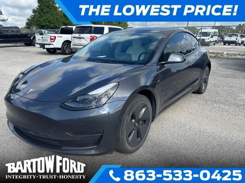 Used 2022 Tesla Model 3 RWD image 1