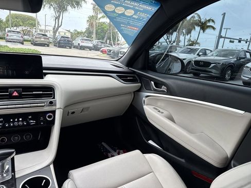 Used 2024 Genesis G70 2.5T AWD/4WD image 15