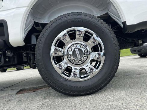 New 2025 Ford F250 Lariat w/ Lariat Ultimate Package image 19