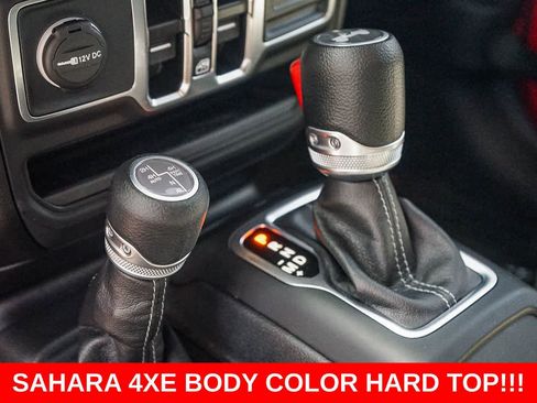 Used 2025 Jeep Wrangler Sahara w/ Safety Group image 16