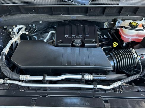 Certified 2022 Chevrolet Silverado 1500 Custom image 23