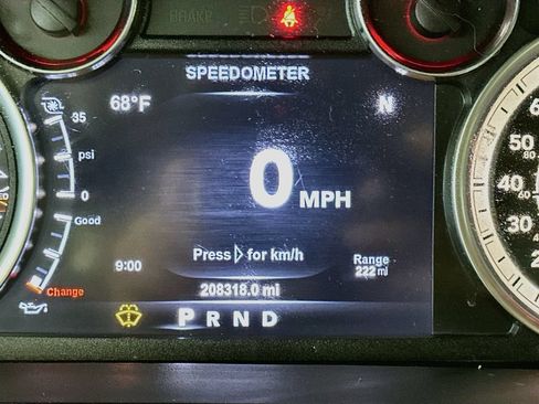 Used 2017 RAM 3500 Laramie w/ Snow Chief Group AWD/4WD image 15