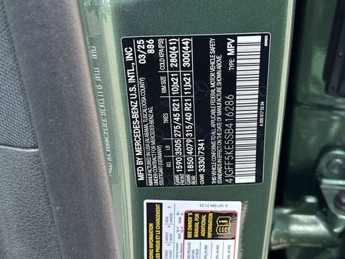 Used 2025 Mercedes-Benz GLS 450 4MATIC image 35