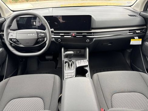 New 2026 Kia Sportage LX FWD image 22