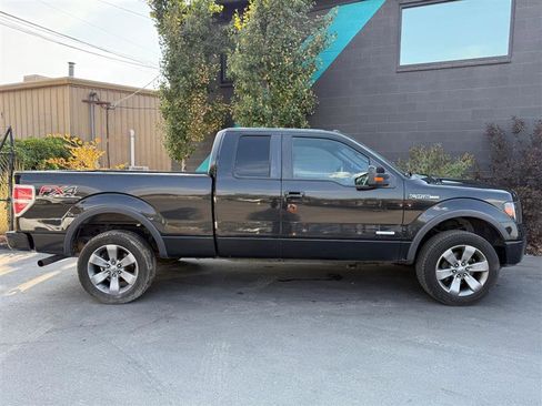 Used 2012 Ford F150 FX4 w/ Max Trailer Tow Pkg image 6