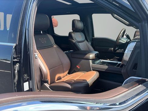 Used 2025 Ford F250 King Ranch AWD/4WD image 7