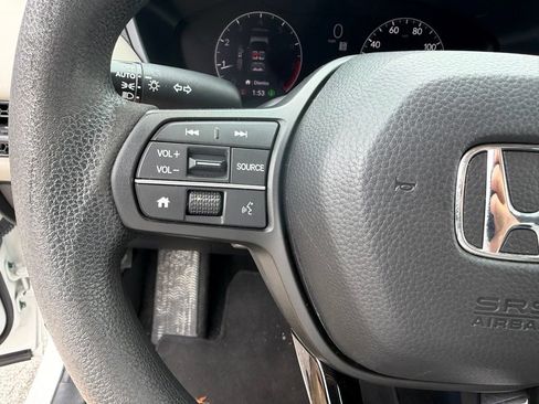 Used 2023 Honda HR-V LX image 24