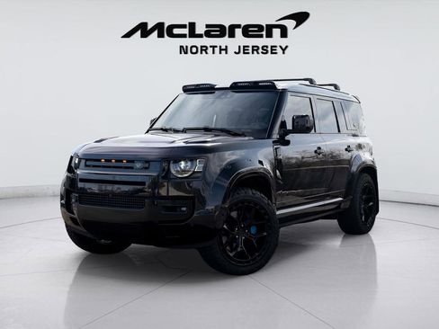 Used 2022 Land Rover Defender 110 V8 AWD/4WD image 1