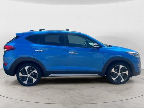 Used 2017 Hyundai Tucson Limited AWD/4WD image 6