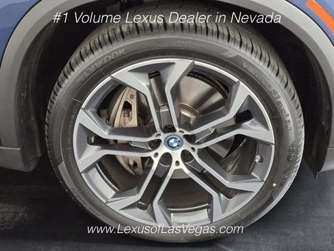 Used 2023 BMW X5 xDrive45e w/ Executive Package AWD/4WD image 9