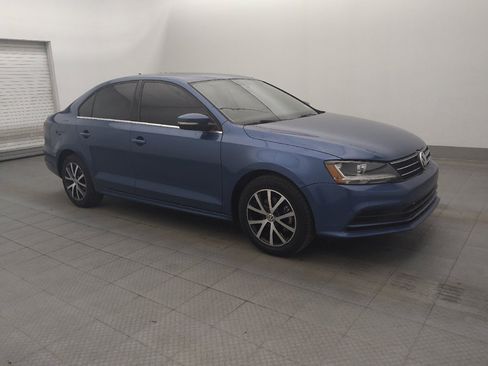 Used 2017 Volkswagen Jetta SE FWD image 11