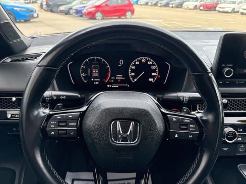 Used 2023 Honda Civic Sport image 16