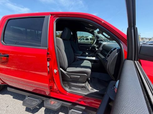 Used 2025 RAM 1500 Big Horn RWD image 50