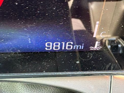 Used 2024 Chevrolet Trax ACTIV w/ Driver Confidence Package image 14