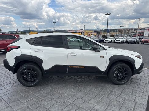 New 2025 Subaru Crosstrek 2.5i Wilderness w/ Crosstrek Mirror Package image 4