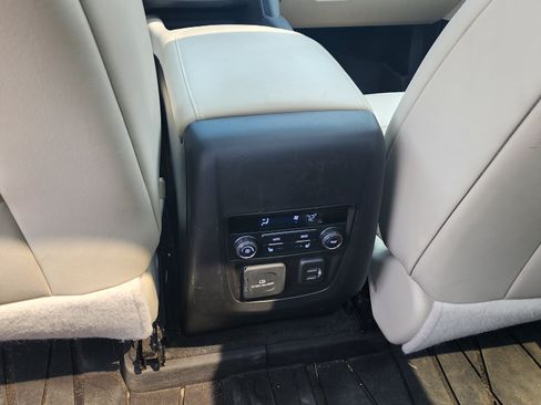 Used 2022 Buick Enclave Avenir w/ Trailering Package, 5000 lbs. AWD/4WD image 14