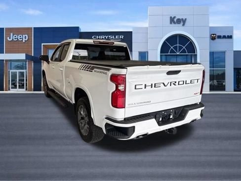 Used 2021 Chevrolet Silverado 1500 RST w/ Z71 Off-Road Package AWD/4WD image 3