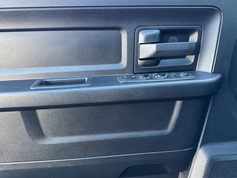 Used 2014 RAM 1500 Express image 11