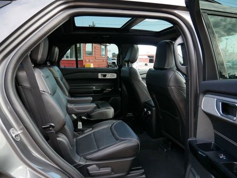 Certified 2023 Ford Explorer ST w/ Equipment Group 401A AWD/4WD image 9