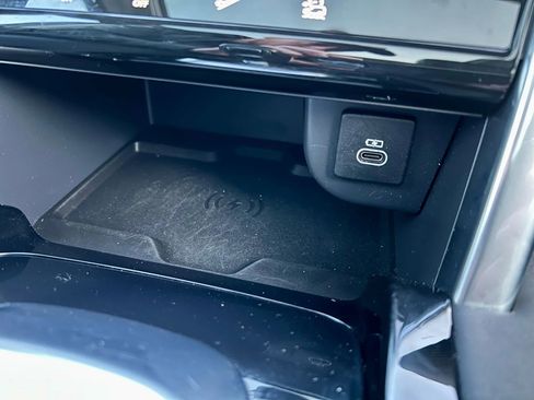 Used 2022 Land Rover Discovery Sport S R-Dynamic image 35